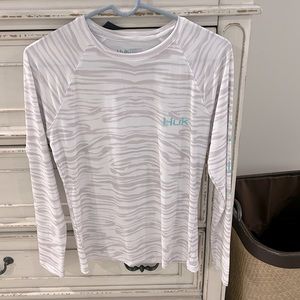 HUK WOMENS LONG SLEEVE PURSUIT